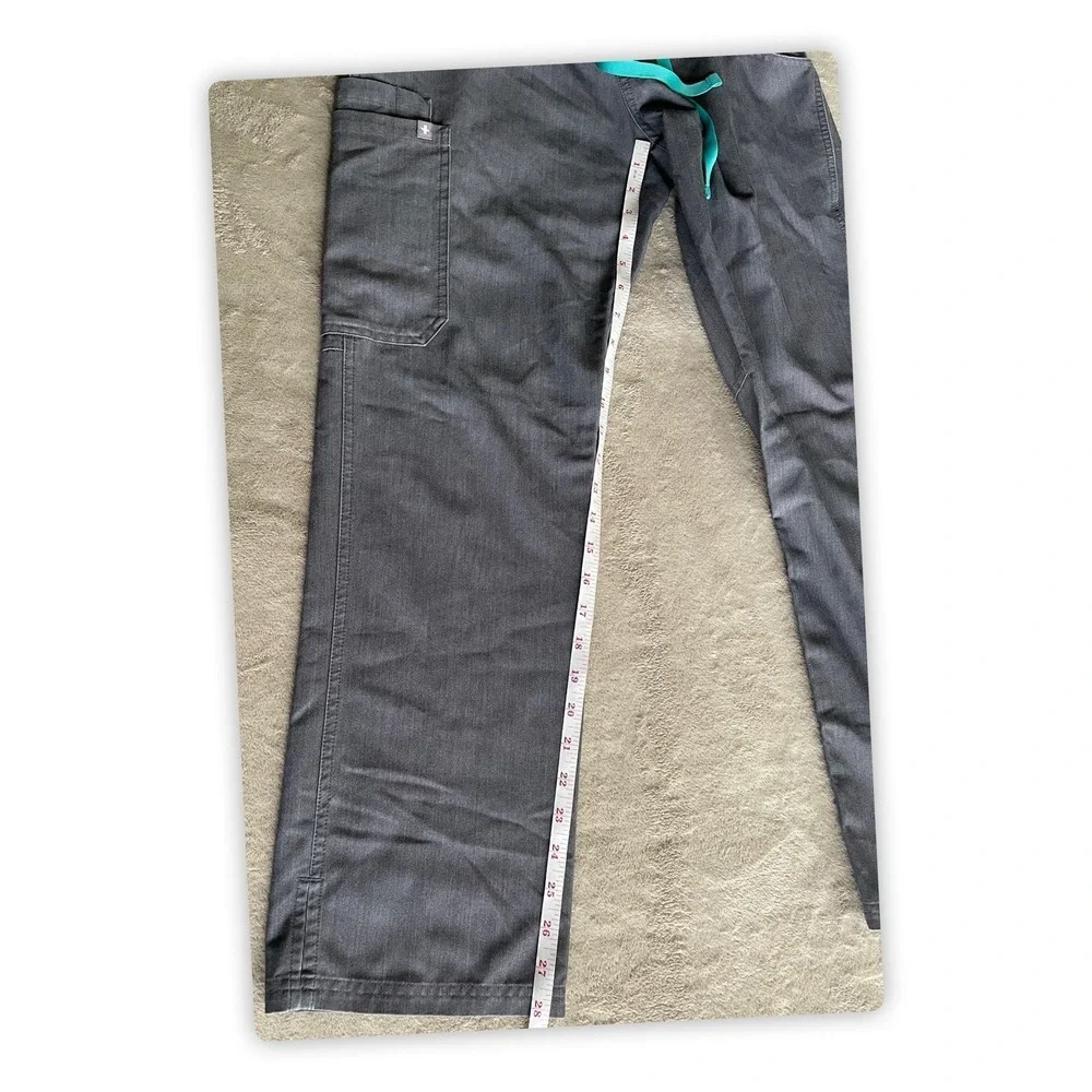 FIGS Technical Collection Gray Scrub Pants Women's S/P Cargo Stretch Drawstring